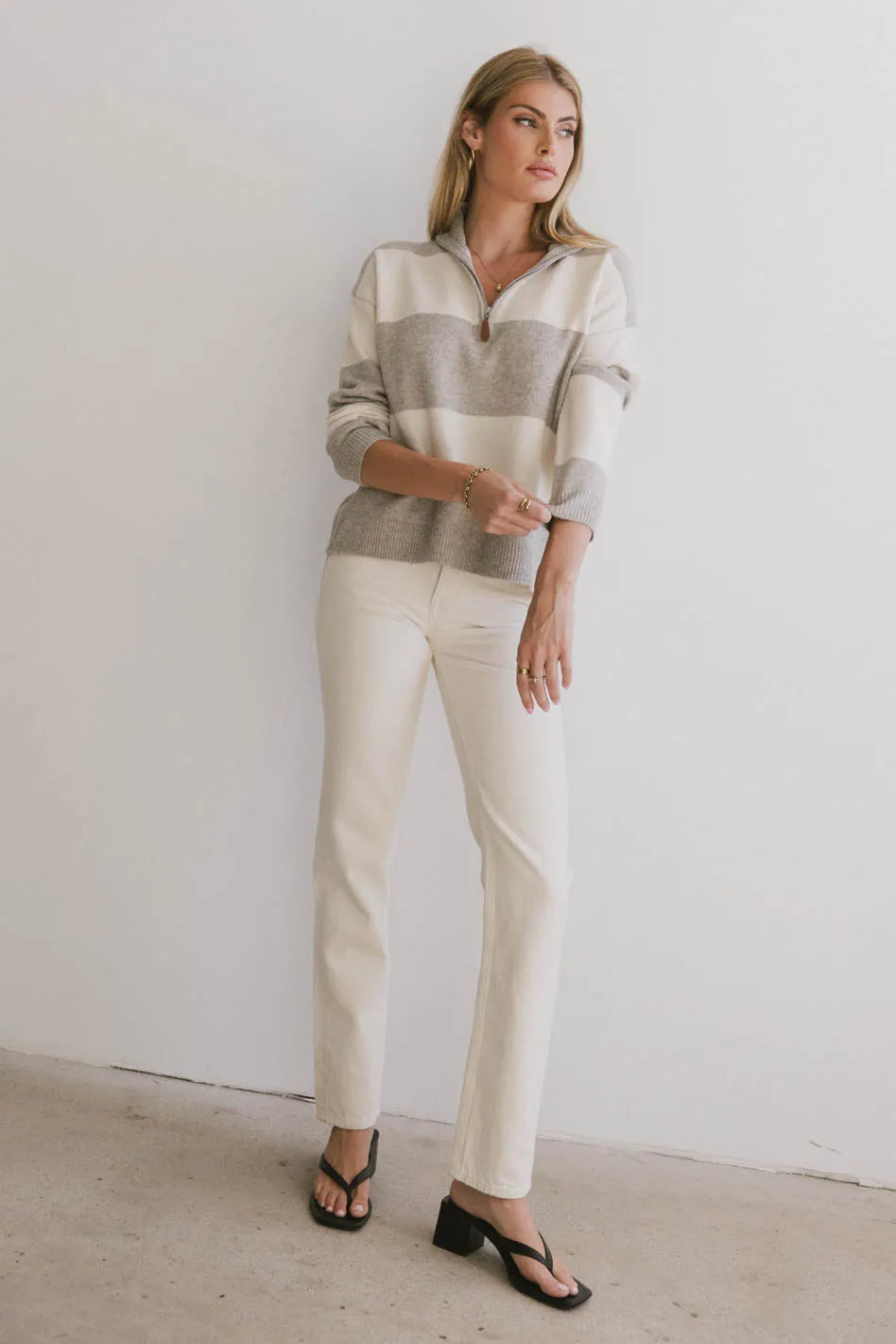Straight Leg Jeans P1538