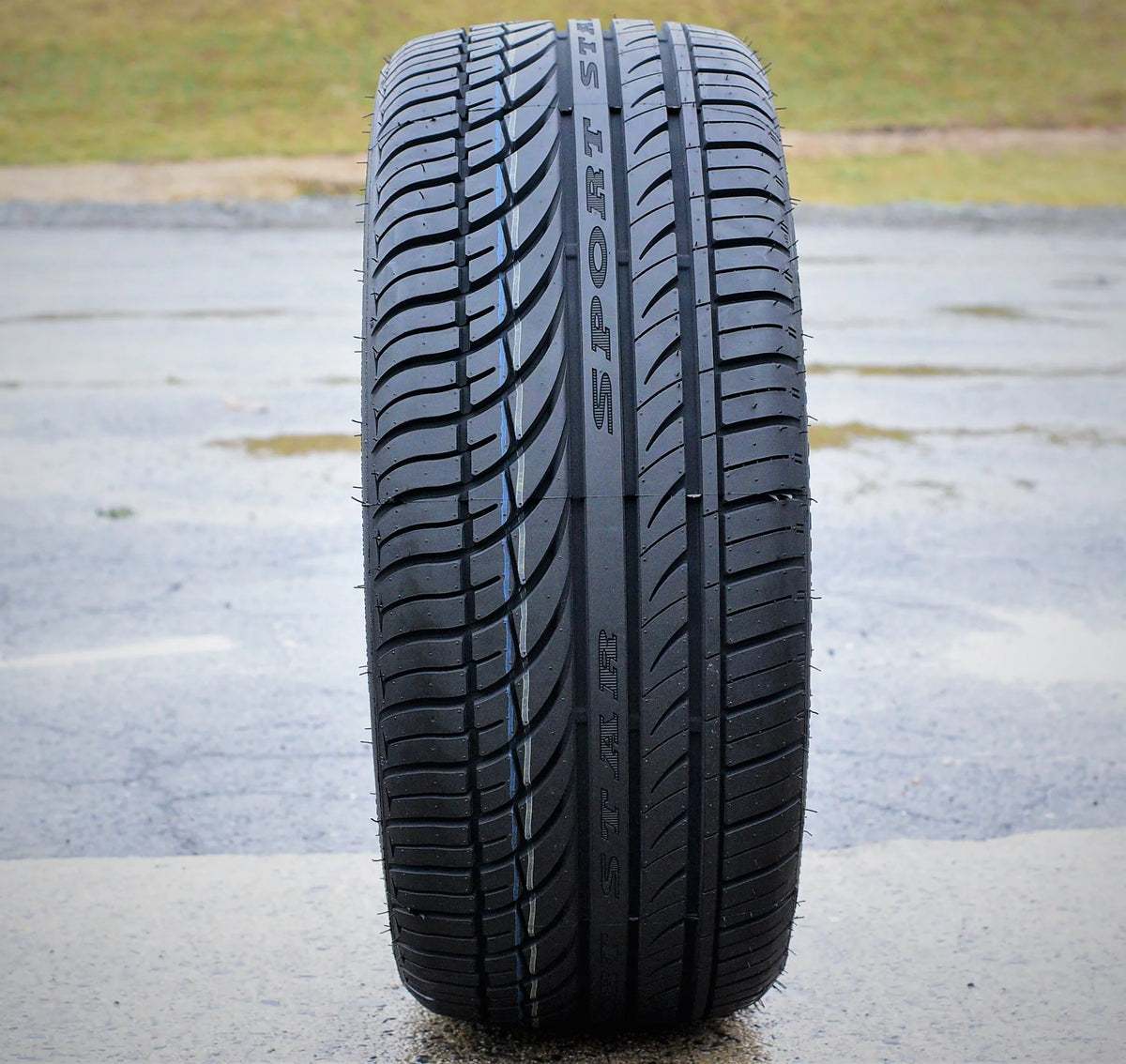 All Season Performance Tires Set of 4 I395525