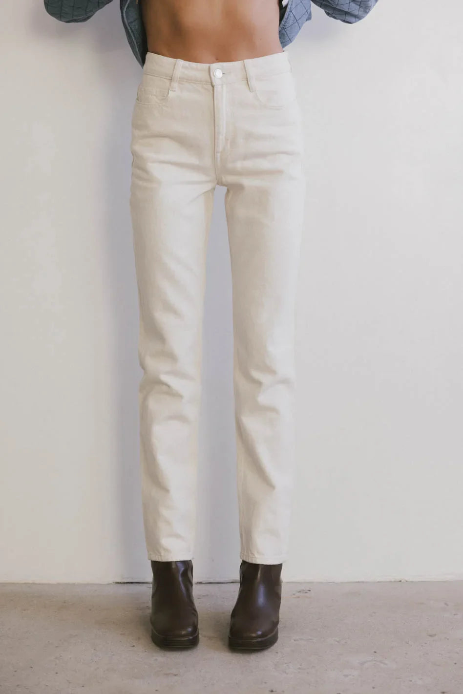 Straight Leg Jeans P1538