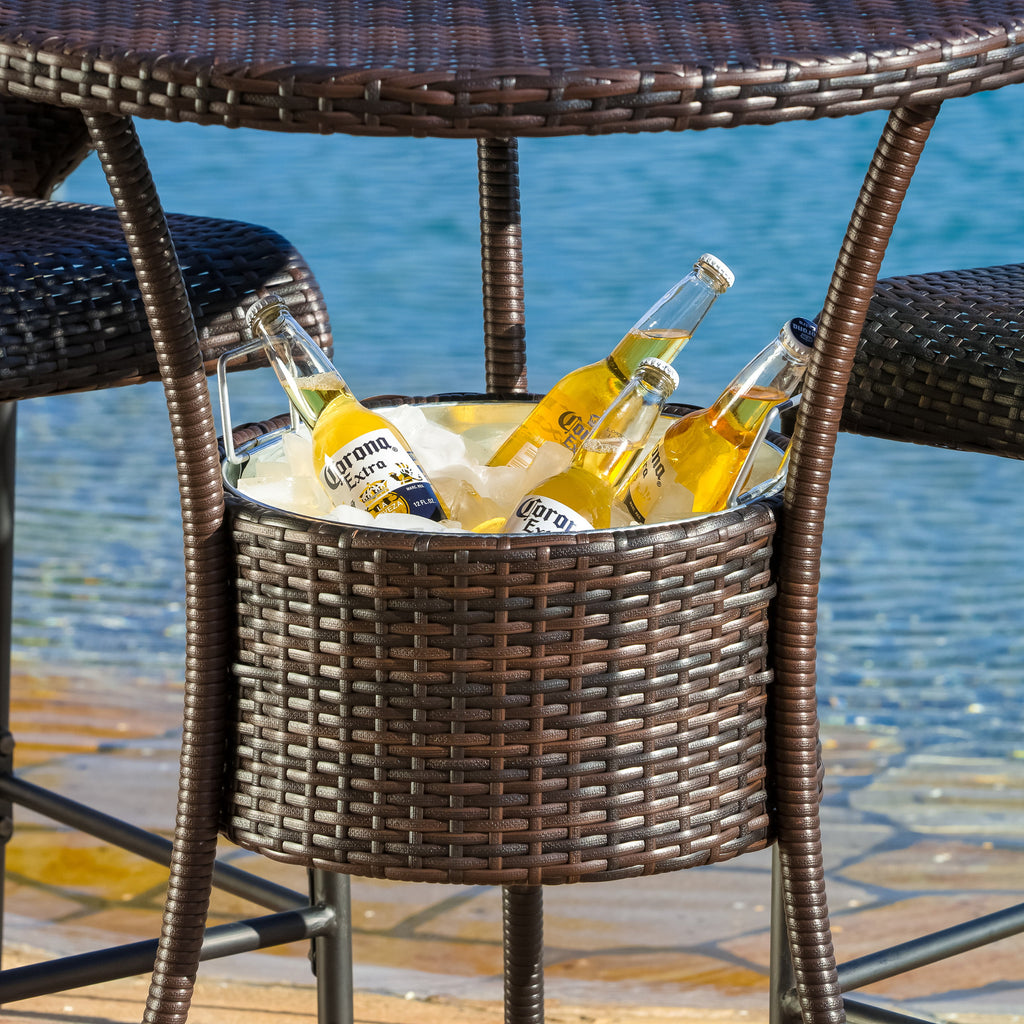Round Wicker Table with Ice Pail T439