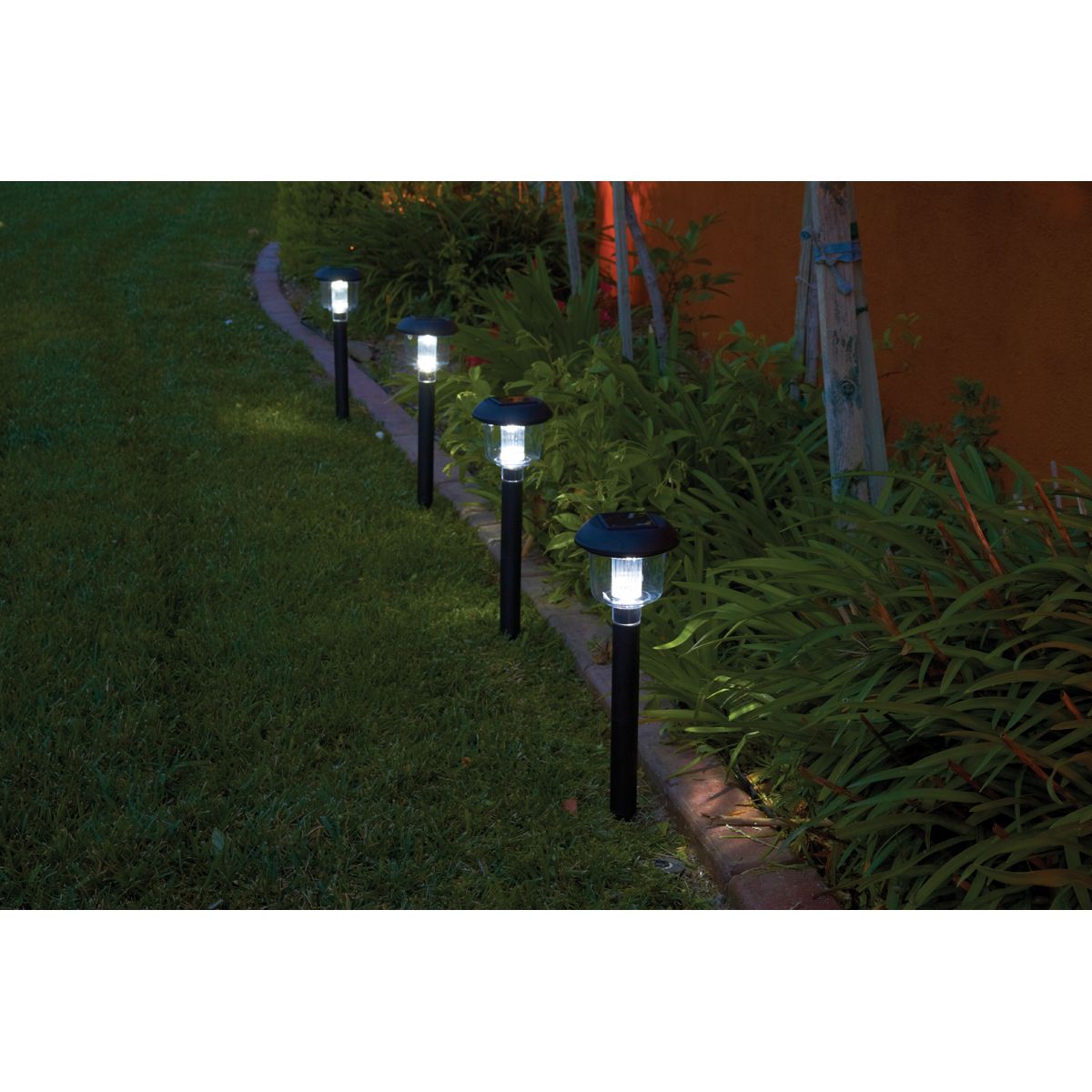 Solar LED Pathway Lights 4 Pack C374034