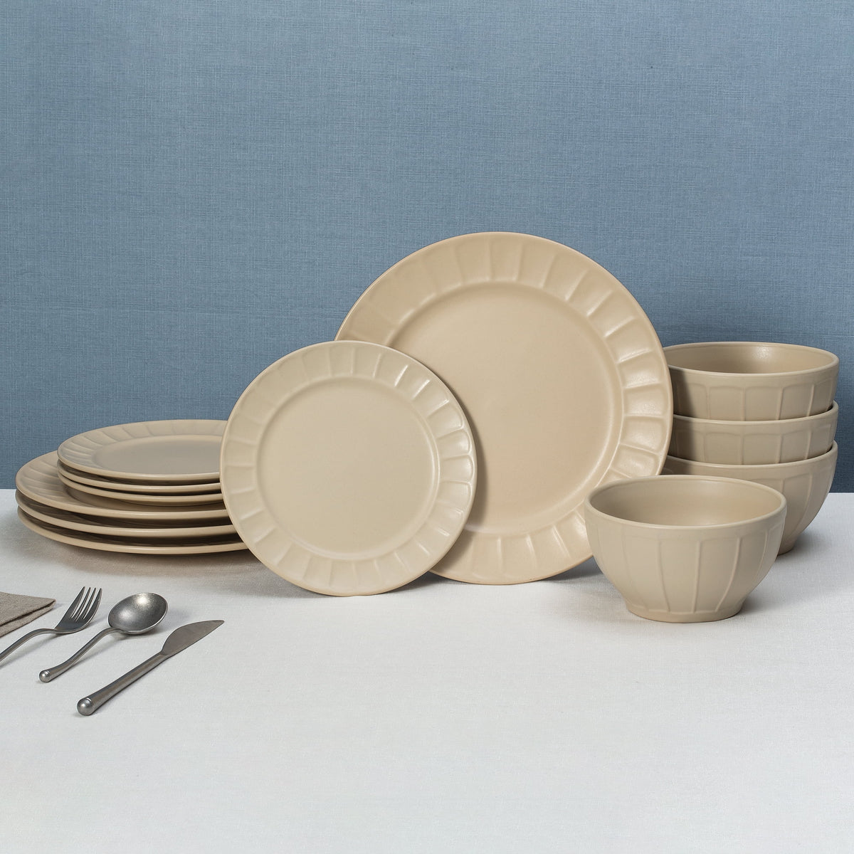 Stoneware Dinnerware Set, 12-piece, Parchment J8381