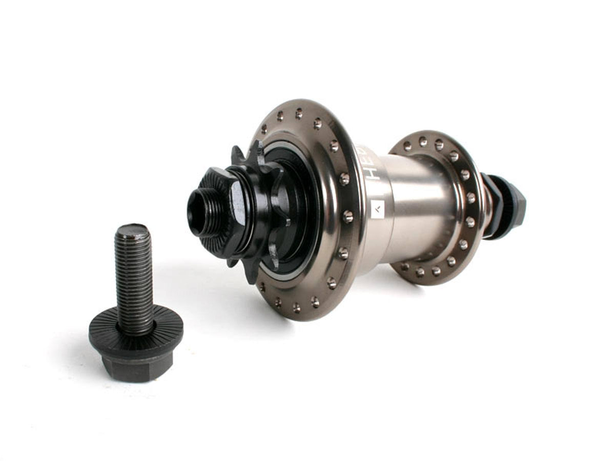 Chrome Freecoaster Hub B677