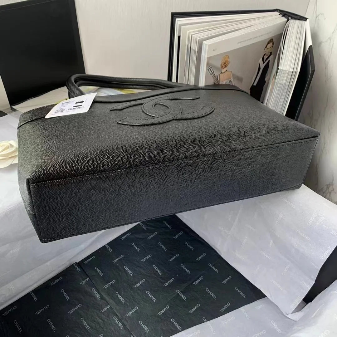 Black Caviar Tote I27906