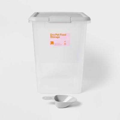 Pet Food Storage Tub with Built-in Scoop U16467