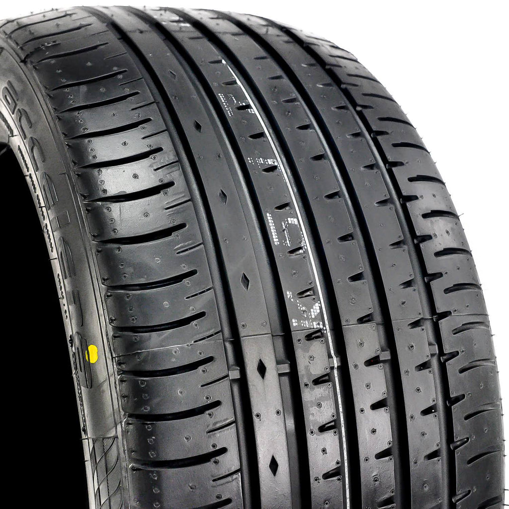 295/30R20 All Season High Performance Tires F557