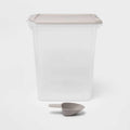 Pet Food Storage Tub with Built-in Scoop U16467