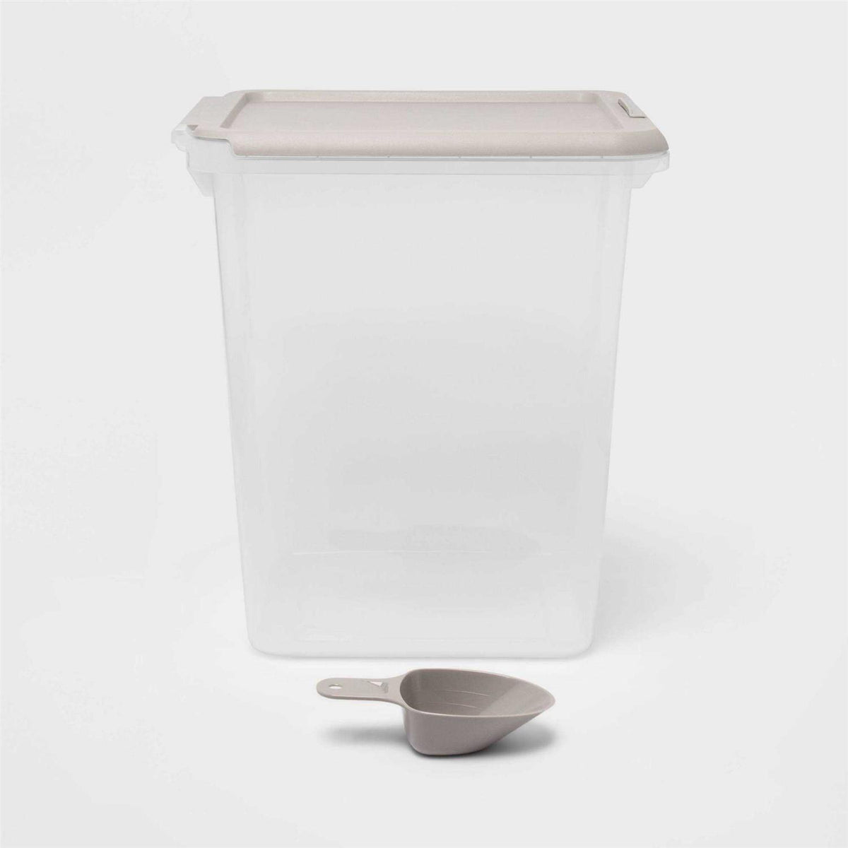 Pet Food Storage Tub with Built-in Scoop U16467