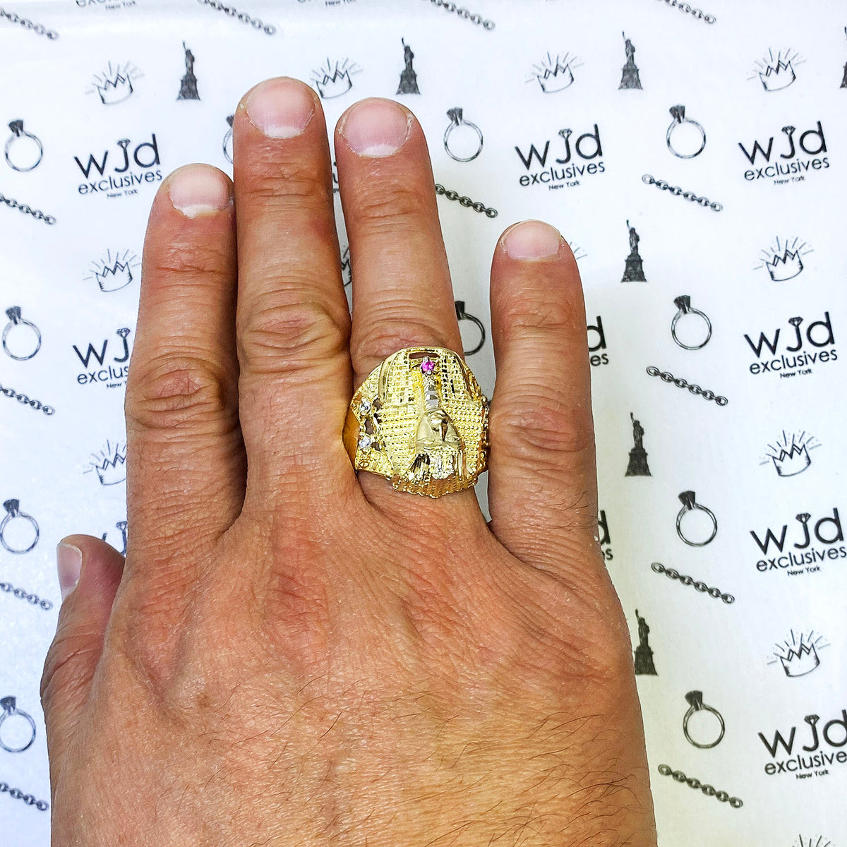 10K Solid Yellow Gold Simulated Diamond & Ruby Egyptian Pharaoh Head Mens Ring T425262