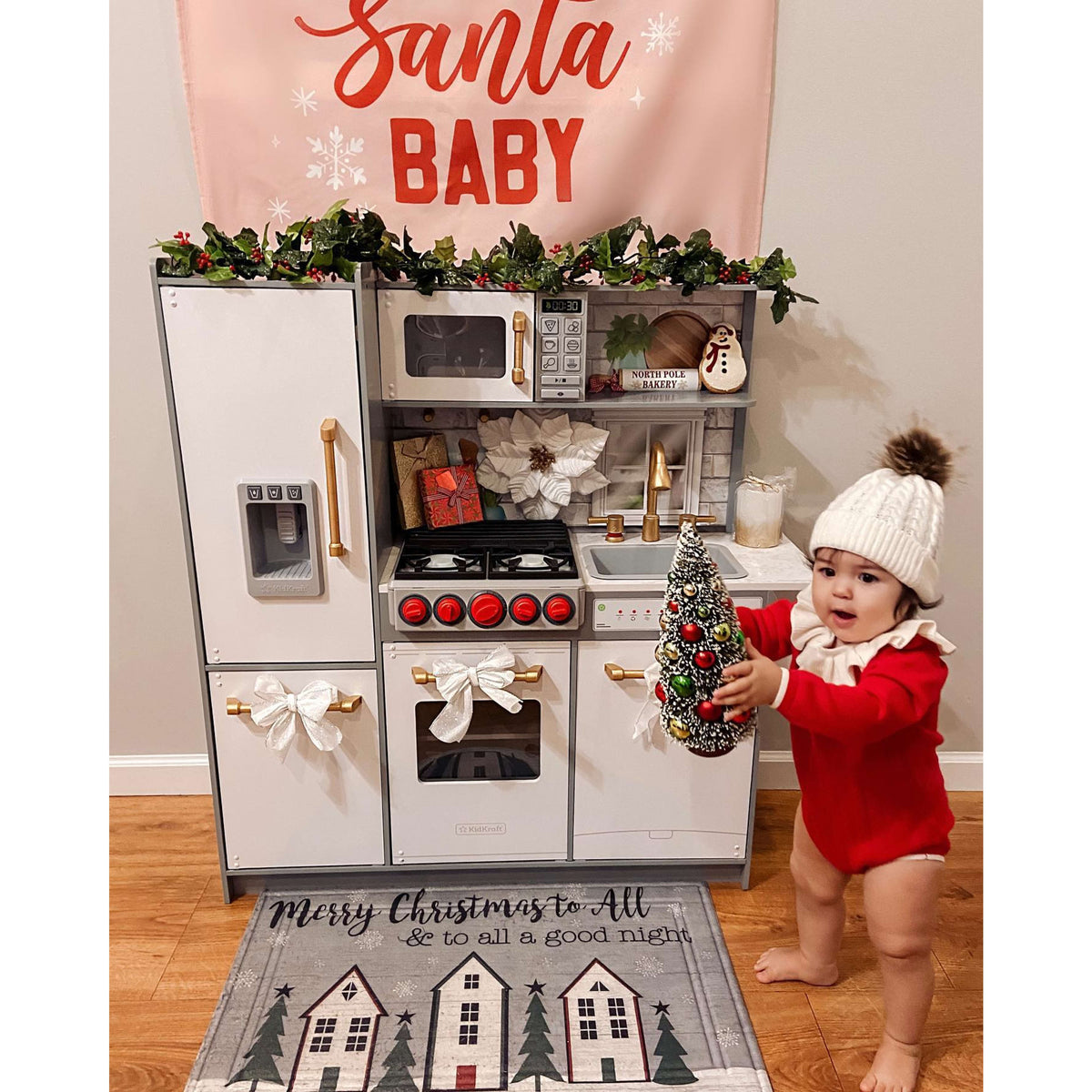Gray Wooden Play Kitchen with 36 Accessories D523