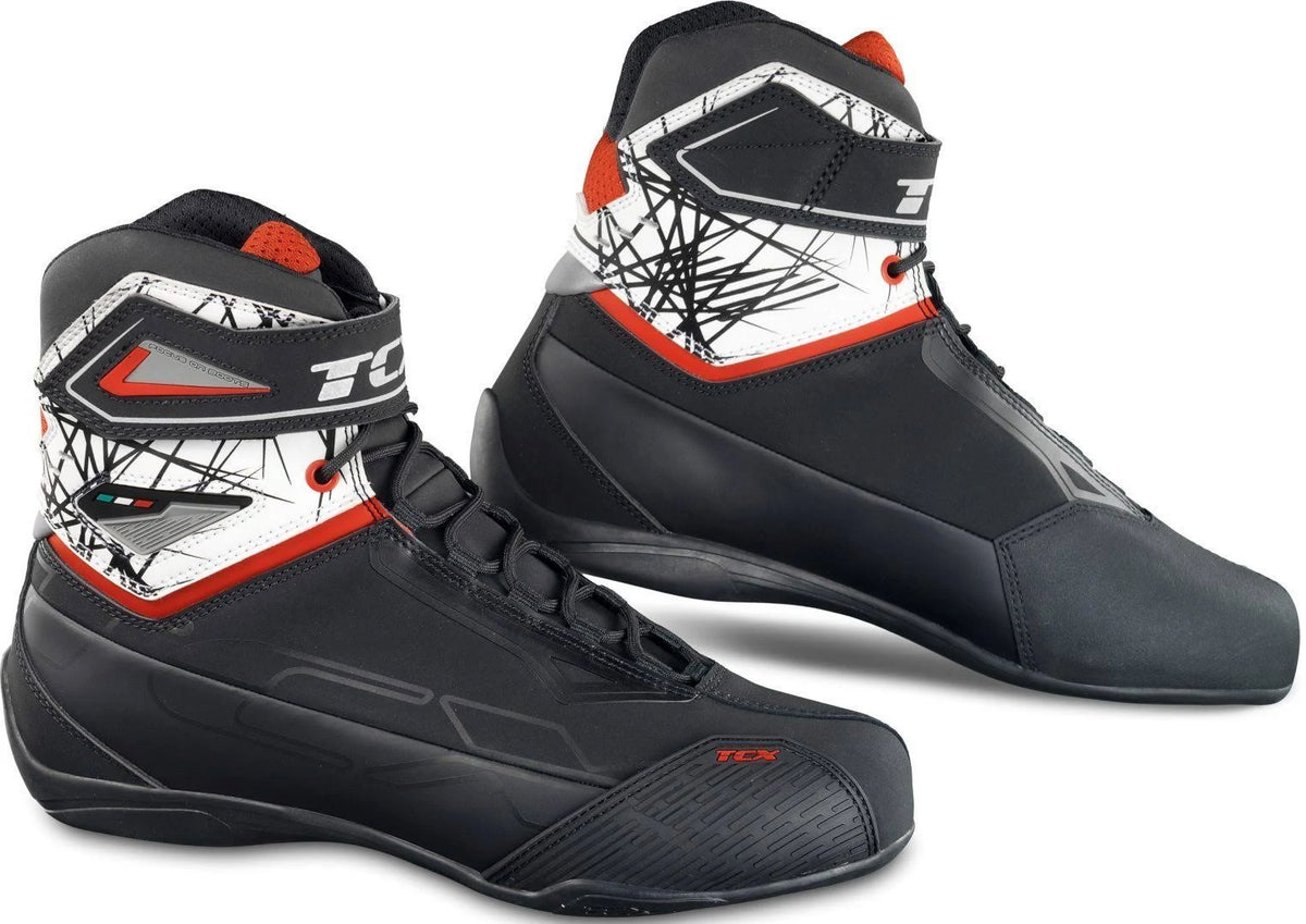 Black-White-Red Size 40 Shoes X1812