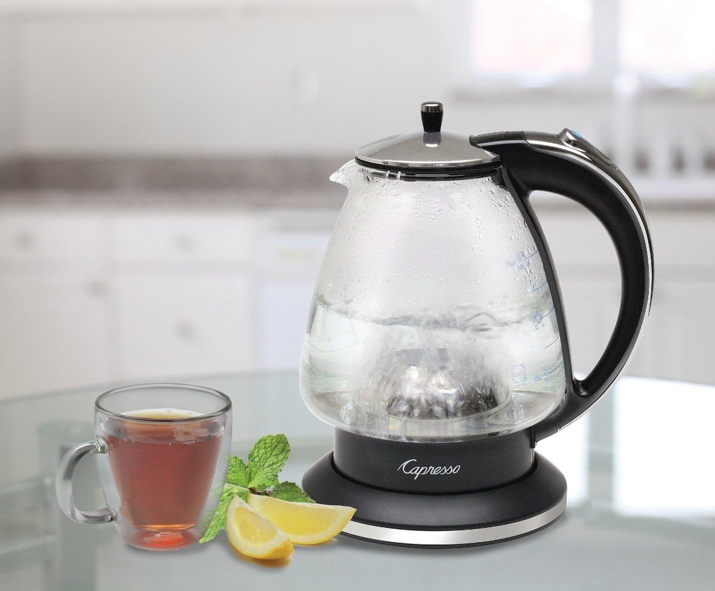 48 oz Black Polished Chrome Rapid-Boil Kettle A49506