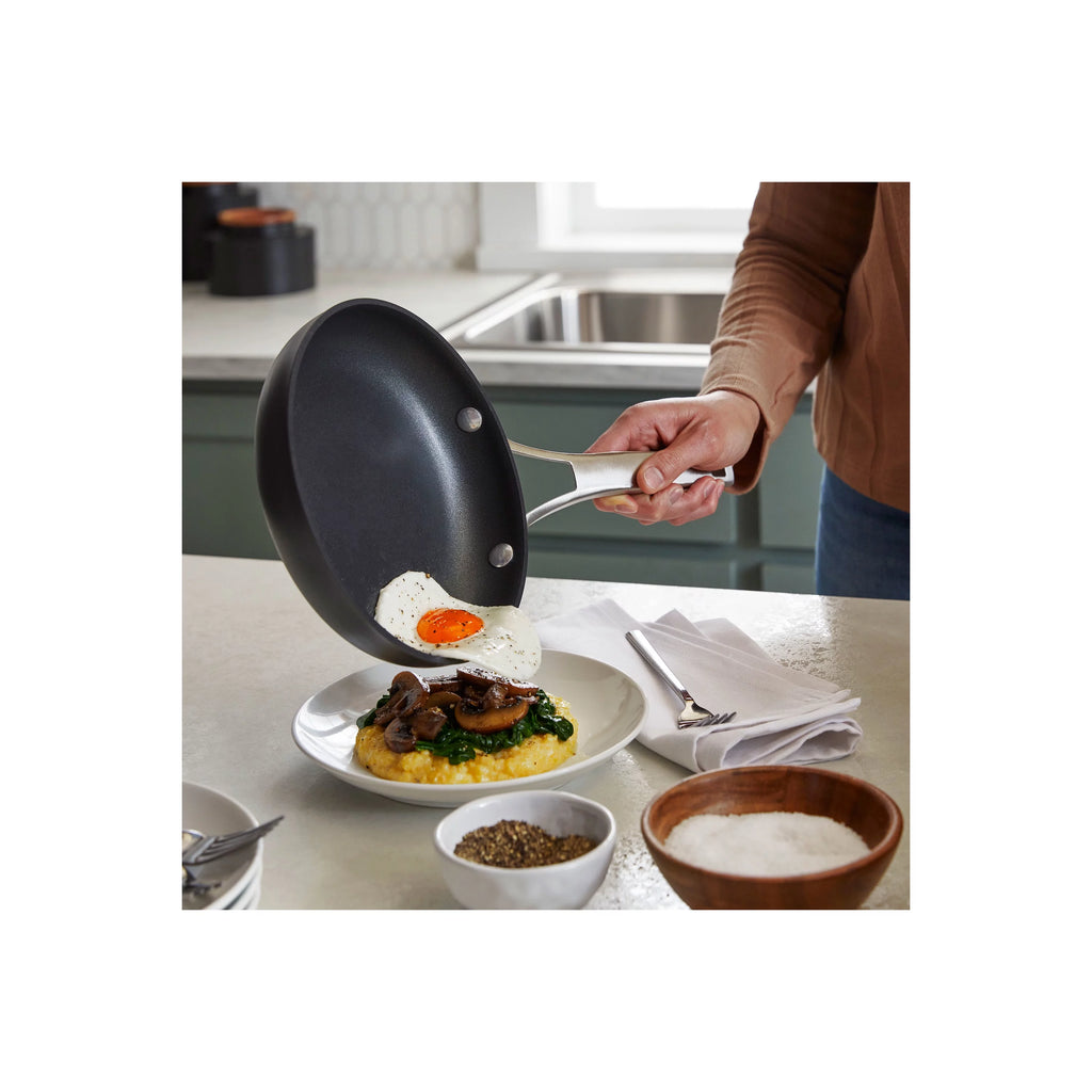 11-Inch Nonstick Square Griddle Pan Z495