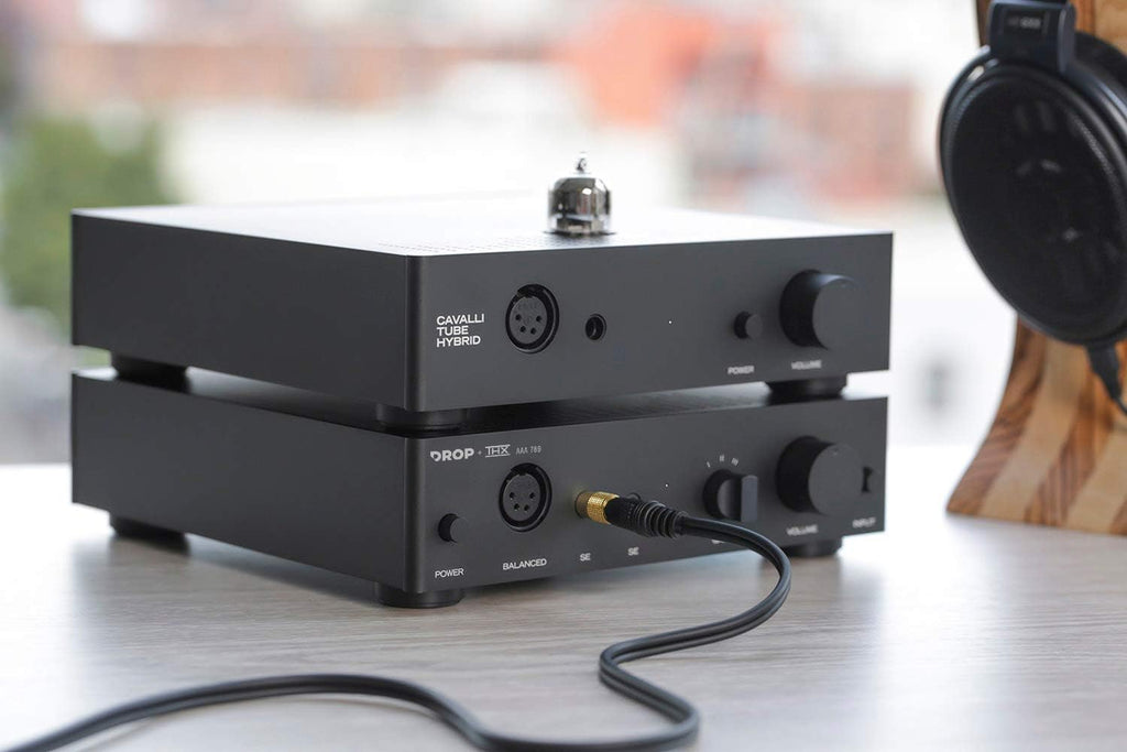 Linear Headphone Amplifier with Balanced XLR and Single-Ended RCA Inputs W118626