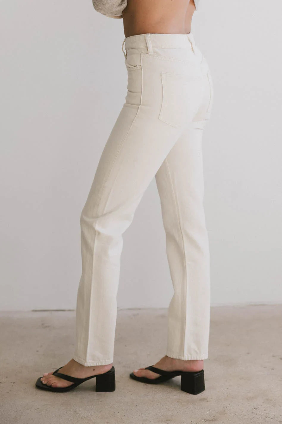 Straight Leg Jeans P1538