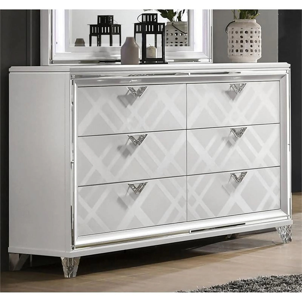 White Wood 2-Piece Dresser and Mirror Set U880