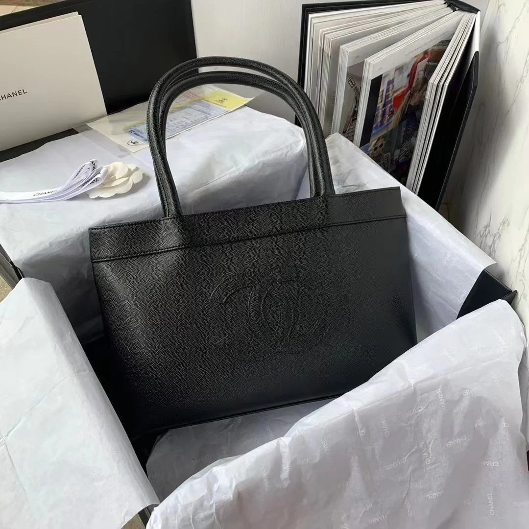 Black Caviar Tote I27906