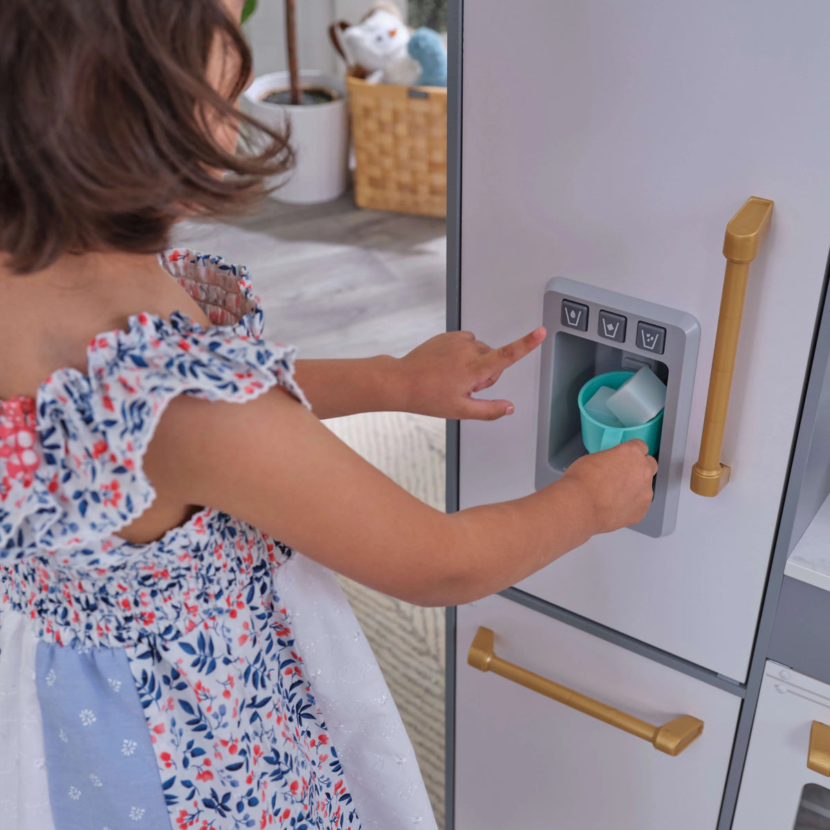 Gray Wooden Play Kitchen with 36 Accessories D523