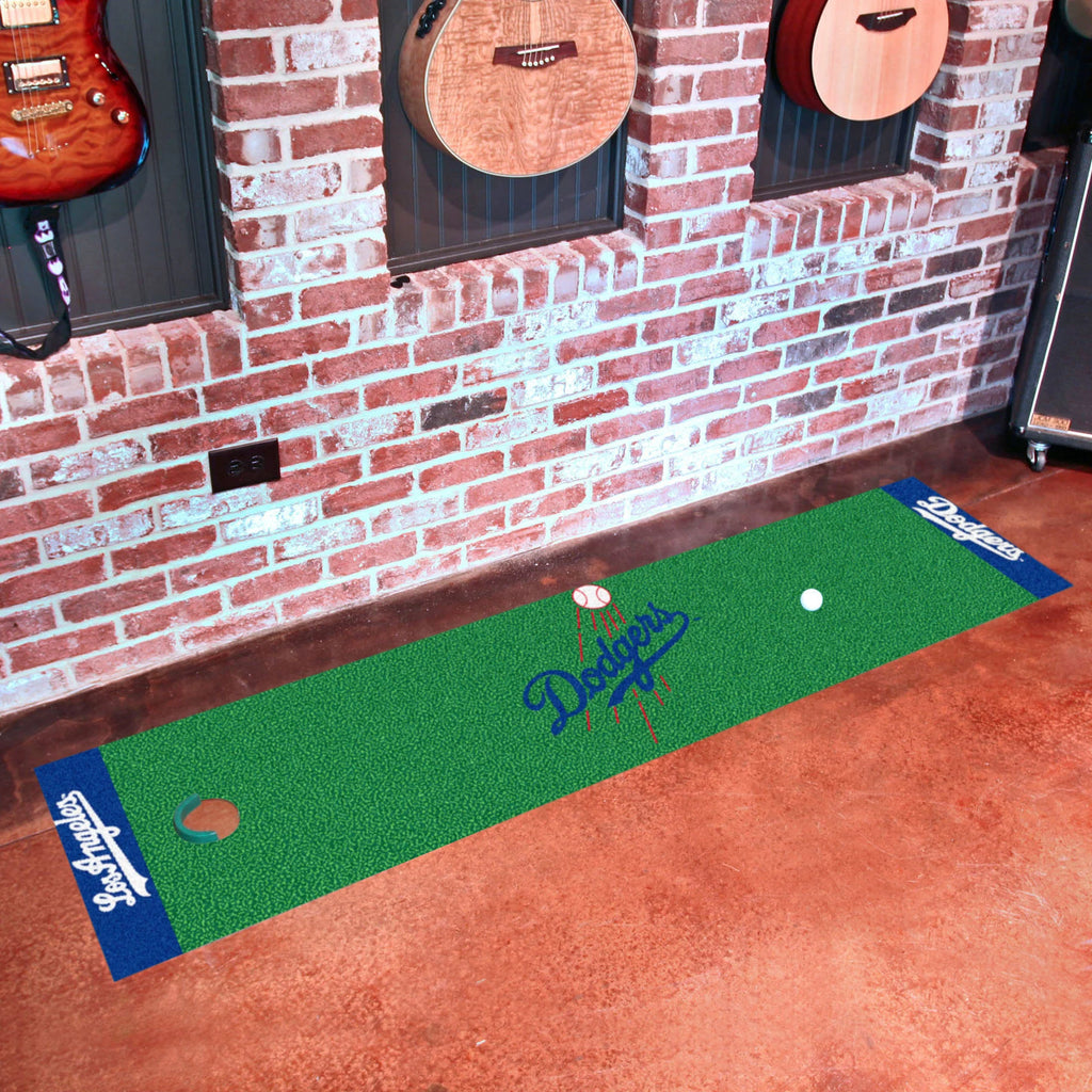 Los Angeles Dodgers Putting Green Runner 24 in. x 96 in. F48576
