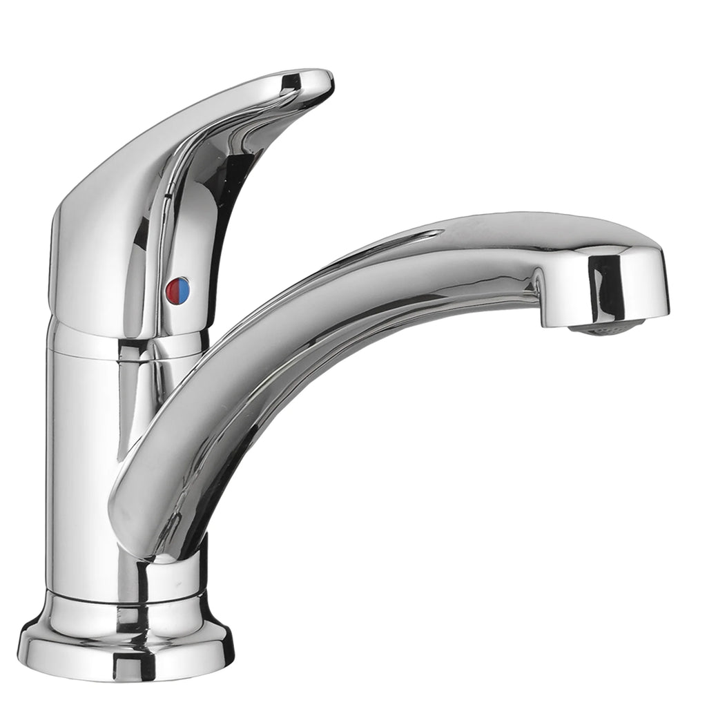 Single-Handle Kitchen Faucet in Polished Chrome E130841