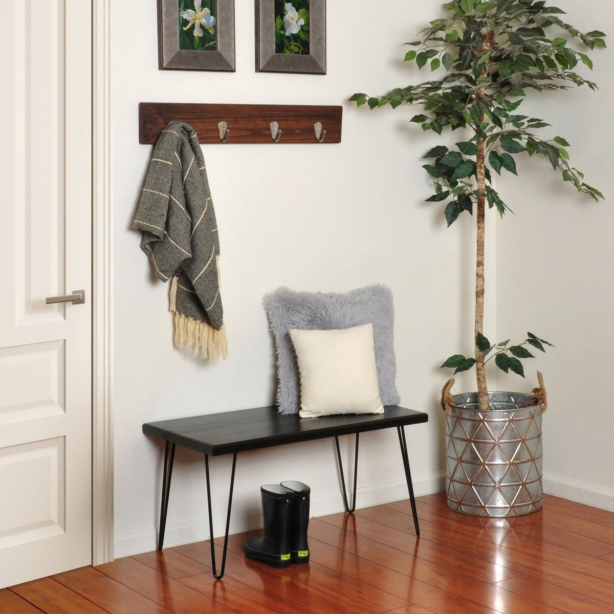 Weathered Gray Wood Bench R20217
