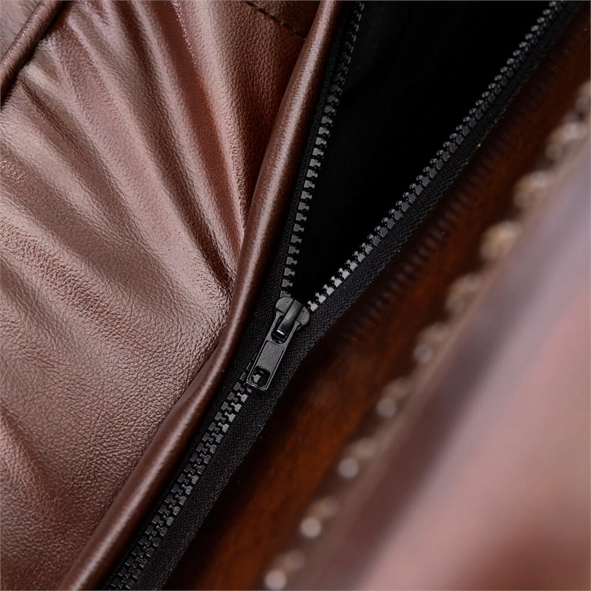 Brown Leather Chair With Nailheads Q582003